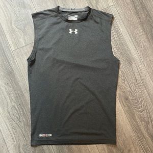 Men’s Under Armour tank